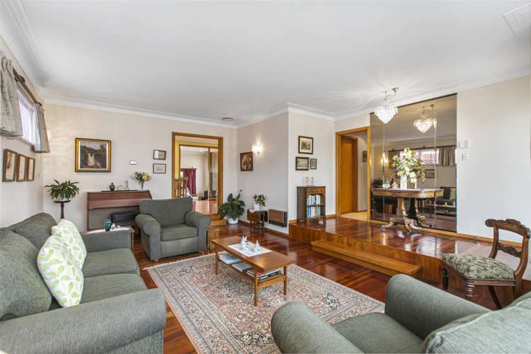 17 Edmund Hillary Avenue Papakura_13