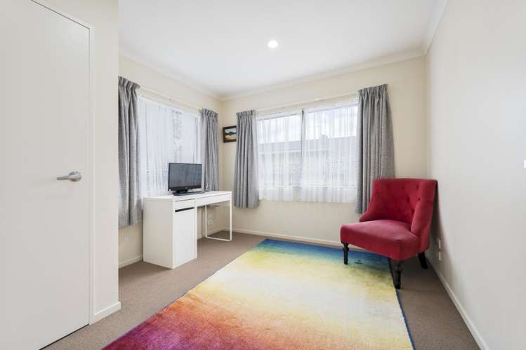 6 Newfound Way Glen Eden_15