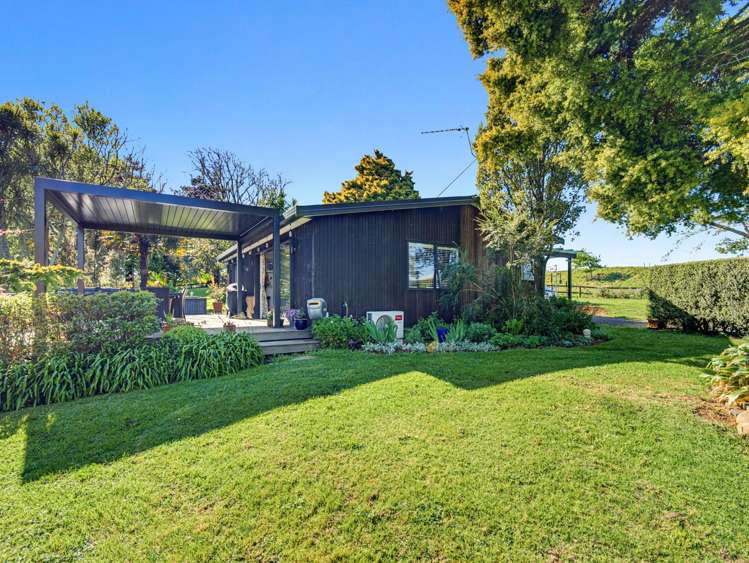38 Hull Road Waiuku_12