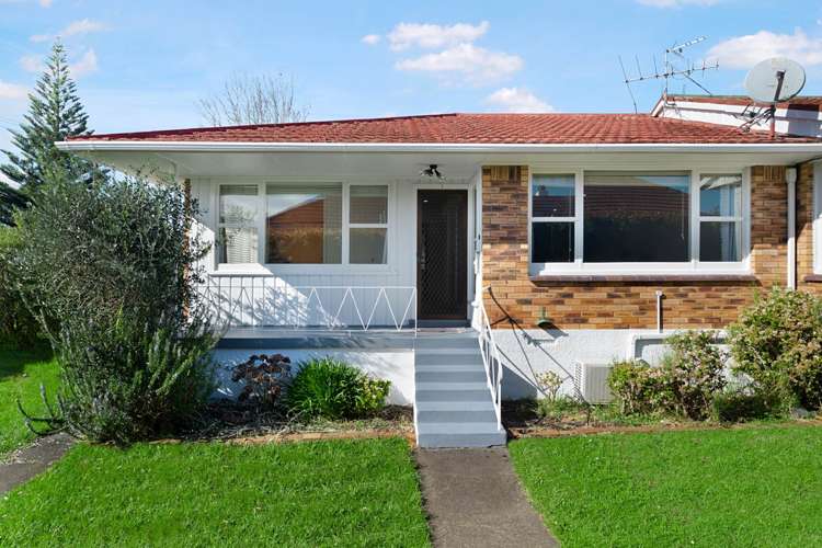 1/183 Mount Albert Road_0