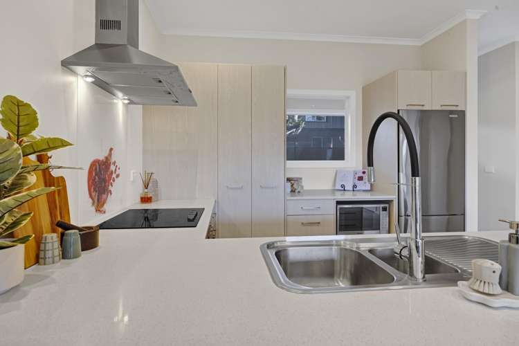 4/16 Ronald Street Strandon_11