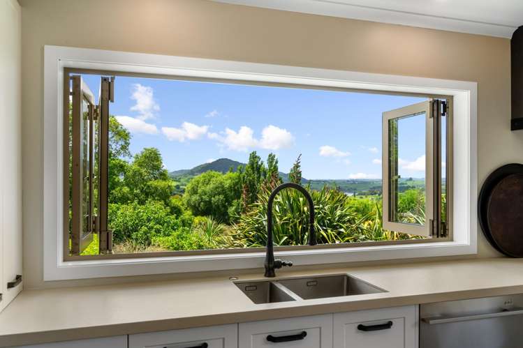 91 Whaka Street Maungaturoto_6