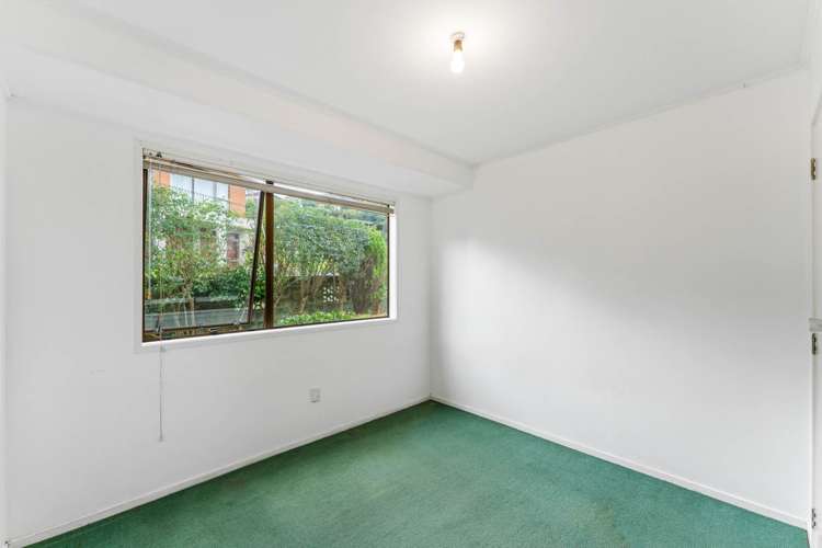 20 Pallister Drive Hillsborough_17