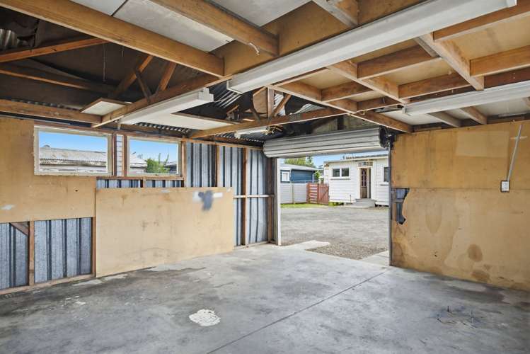 255 Lytton Road Elgin_21