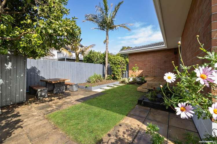 2/7 Celtic Crescent Ellerslie_2