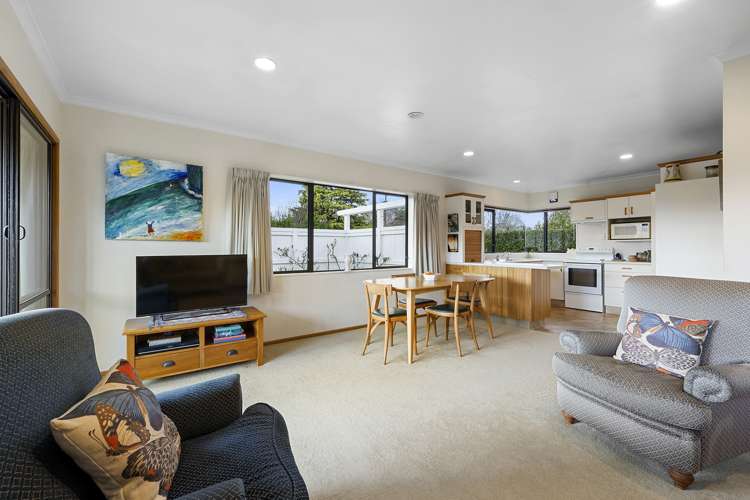 3 Kura Street Brooklands_5