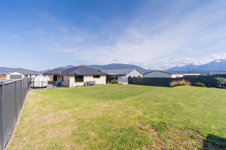 8 Hidden Lakes Avenue Te Anau_22
