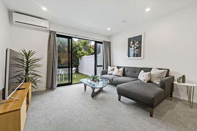 2/1 Jersey Avenue Mt Albert_1