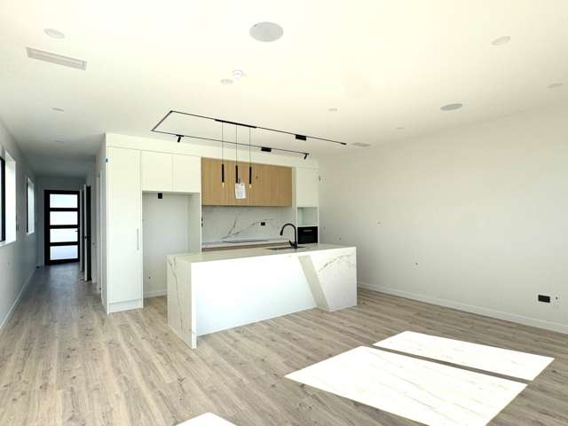 4/73 Te Taruna Drive Milldale_1