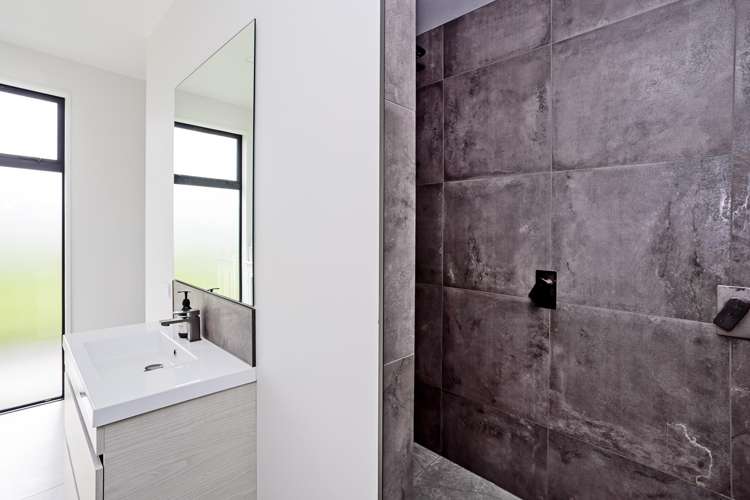 60 Orion Road East Makarewa_15