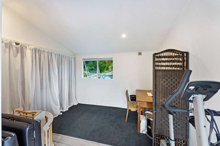 577 Waikawa Beach Road Waikawa Beach_13