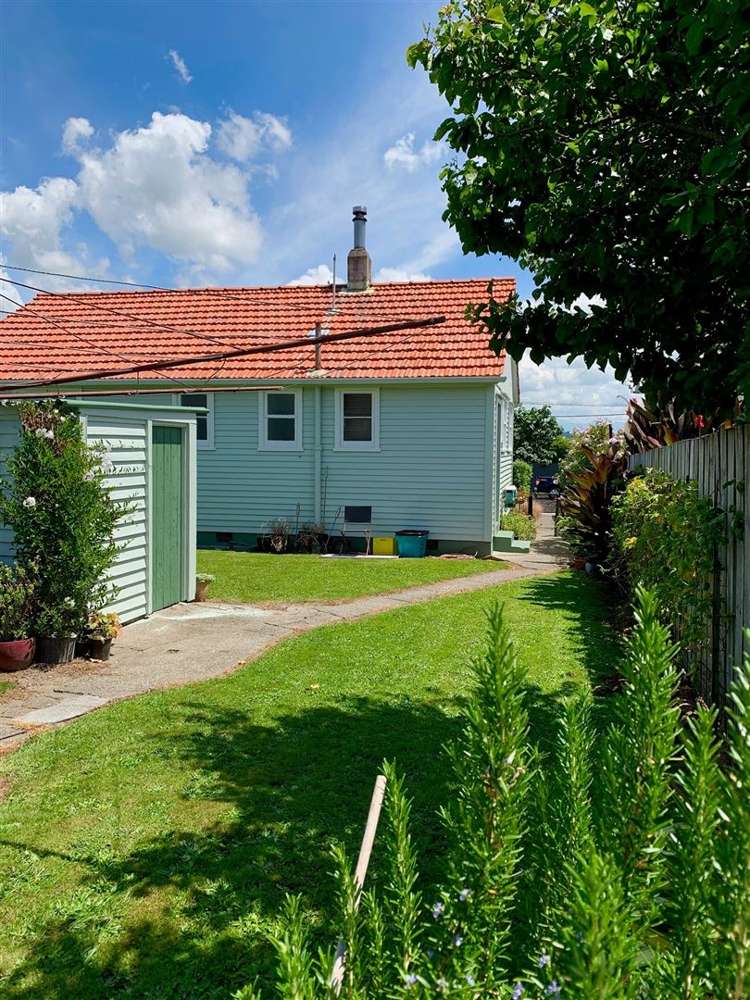 71 Racecourse Road Waipukurau and Surrounds_13