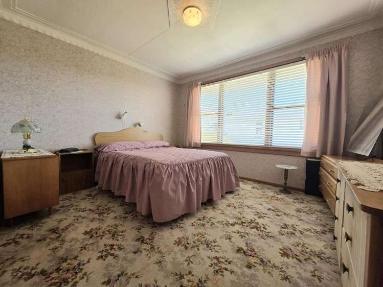 42 Glendale Crescent Holmes Hill_9