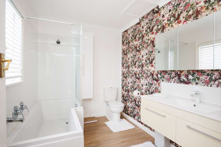 74 Victoria Avenue Palmerston North Palmerston North City Houses