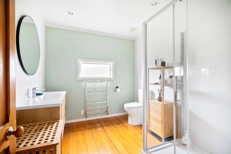 6 Shortland Street Regent_17