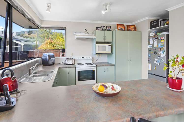 34 Willow Avenue Stoke_7