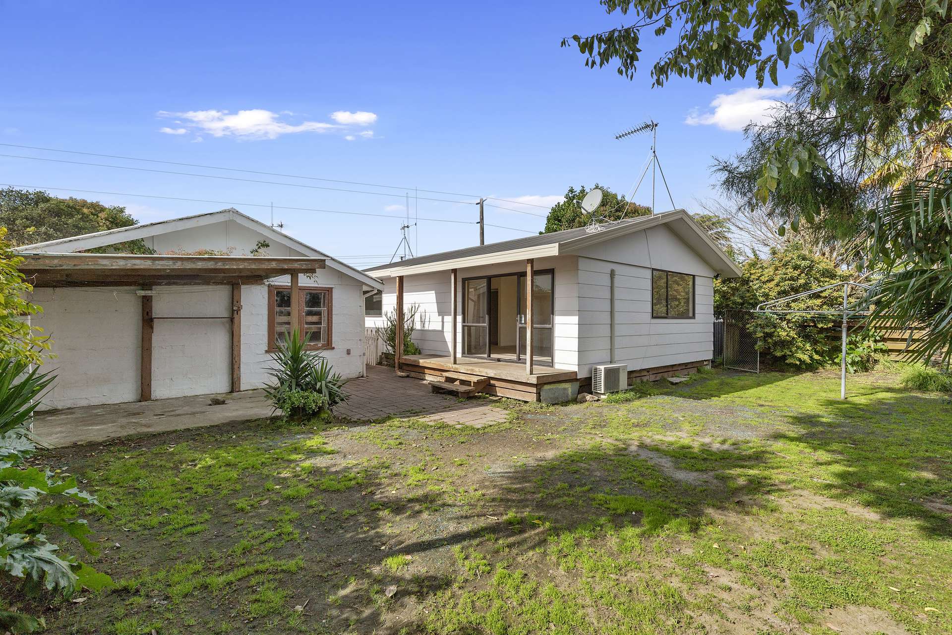 89a Tramway Road Enderley_0