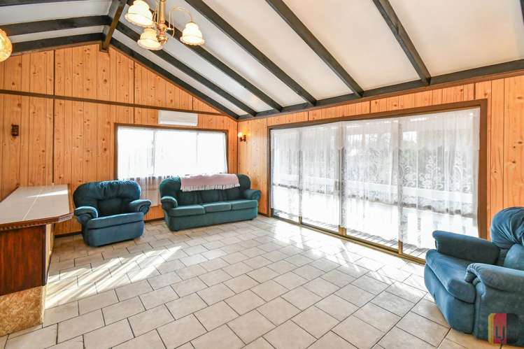 6 Charles Miller Court Clarks Beach_10