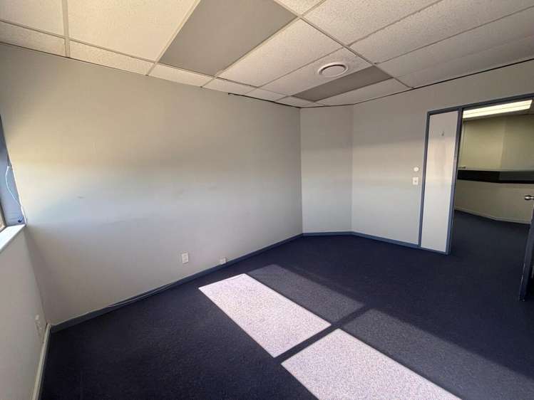 Office 5, 110 Rimu Road Paraparaumu_5