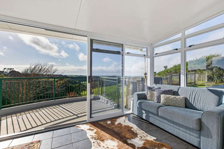 1406 Awhitu Road Pollok_10