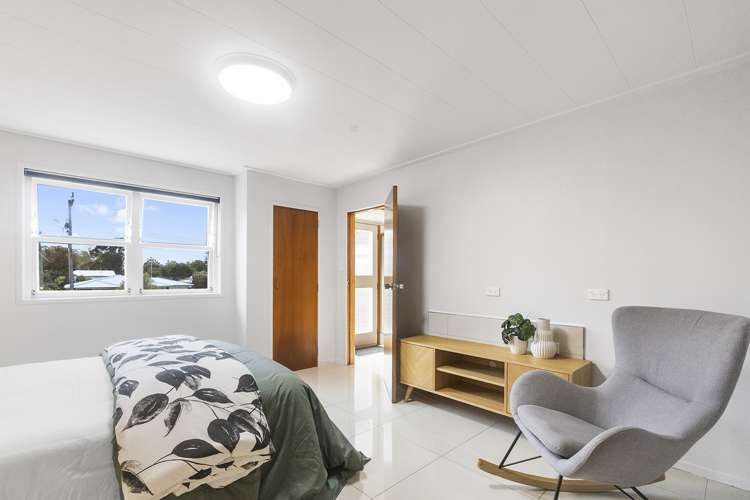 42 Byron Street Leamington_17