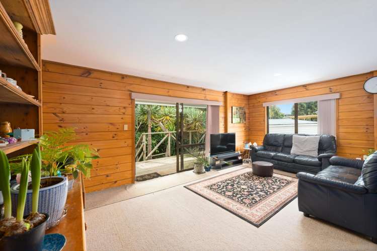 71a Metcalfe Road Ranui_1