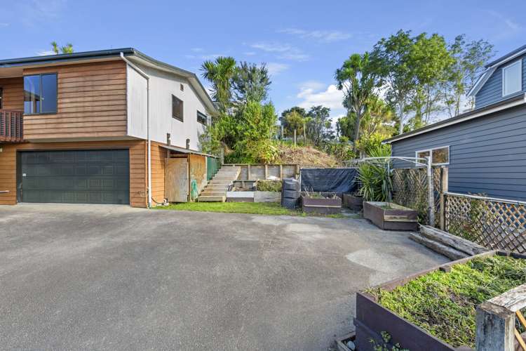 50 Lorenzen Bay Road Raglan_7