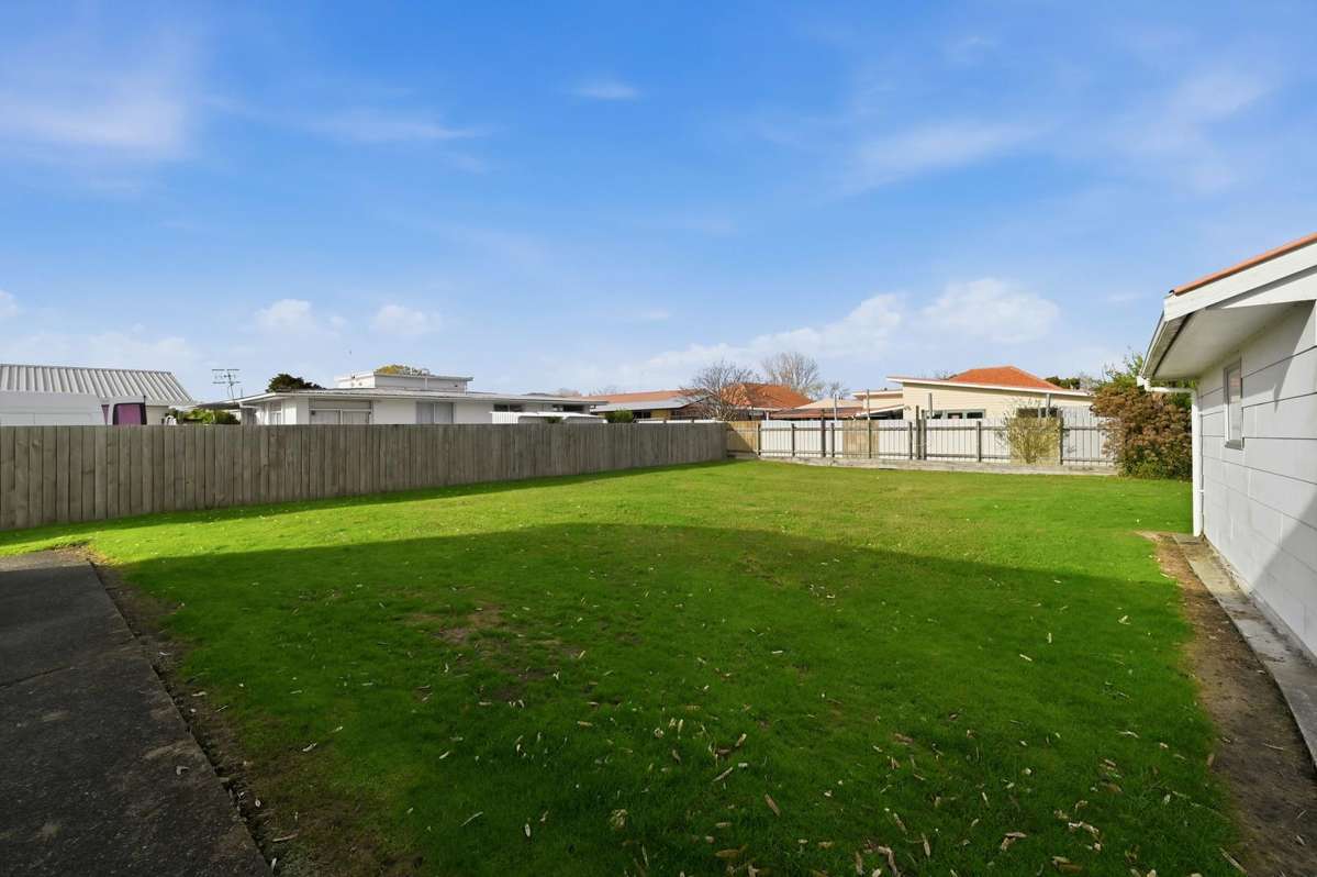 1416 Hinemoa Street_5