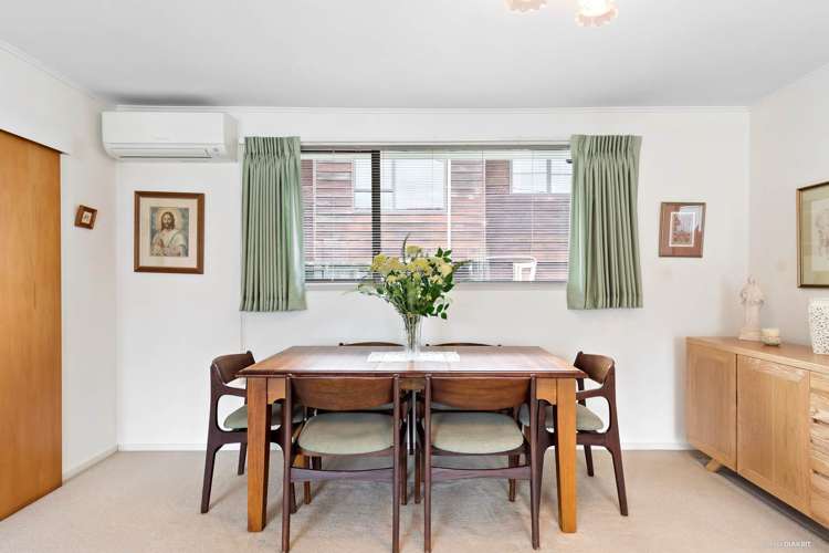 1/9 Opua Street Belmont_5