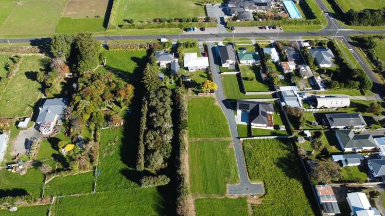 8 Gillies Lane Opunake_8