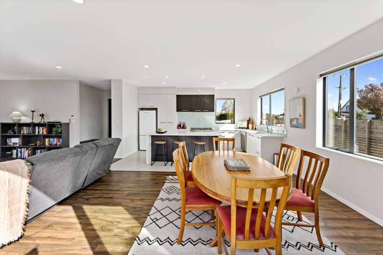 244 Victoria Street West Pukekohe_13