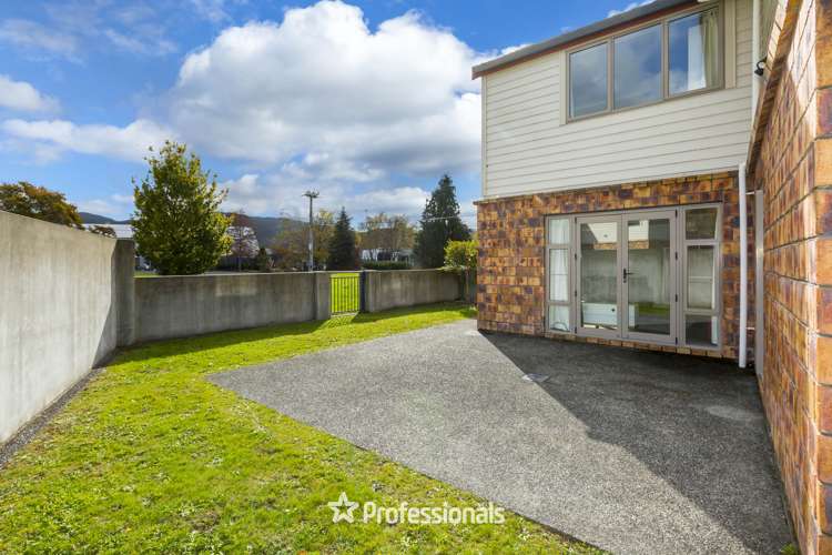 64 Evergreen Crescent Trentham_20