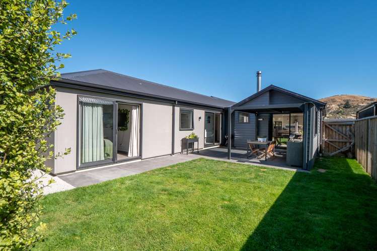 11 Howden Drive Jacks Point_11