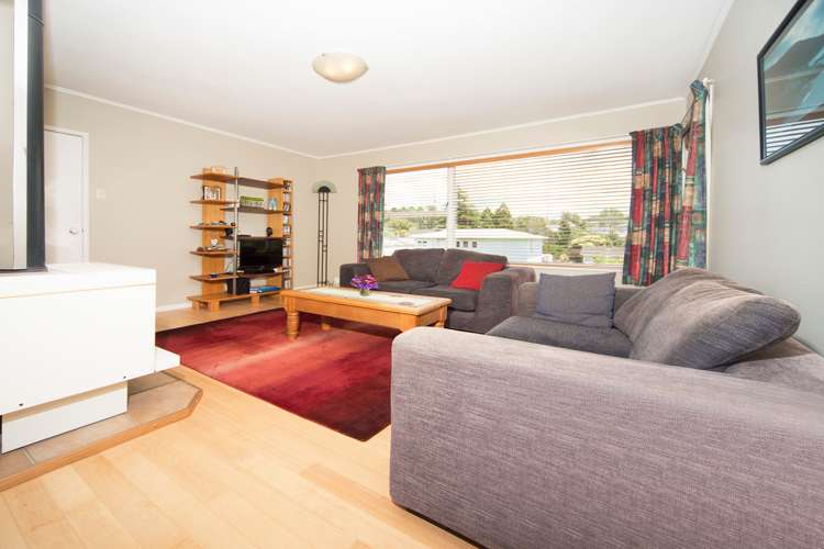 54 Stott Avenue Birkdale_9