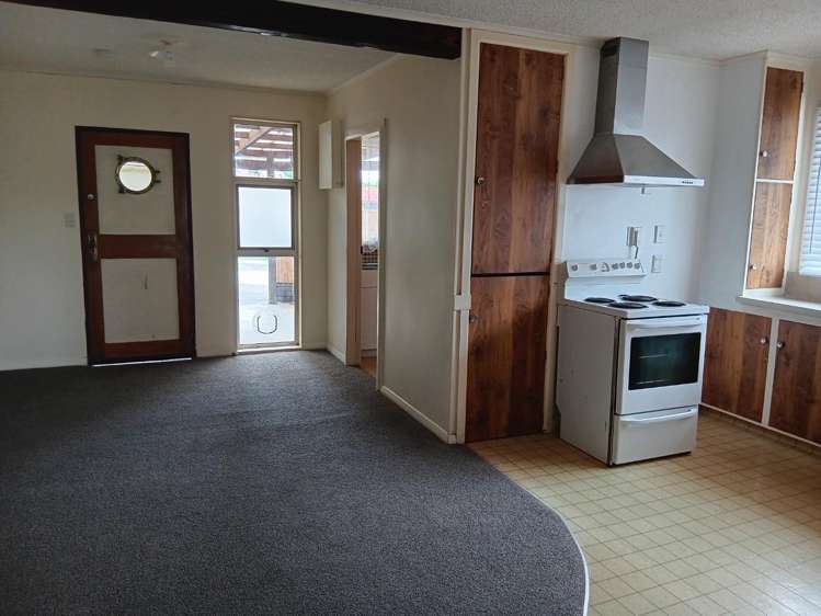 24 Avenue Road Greenmeadows_1