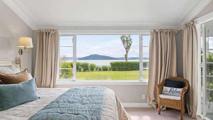 6 Cooper Avenue Holdens Bay_17