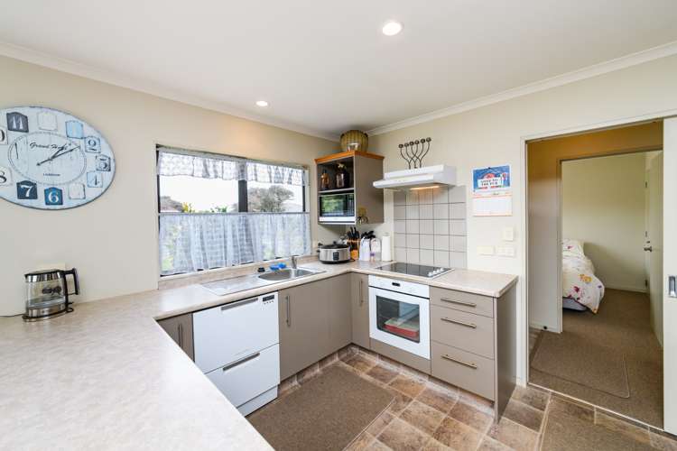 2 Logan Grove Feilding_3