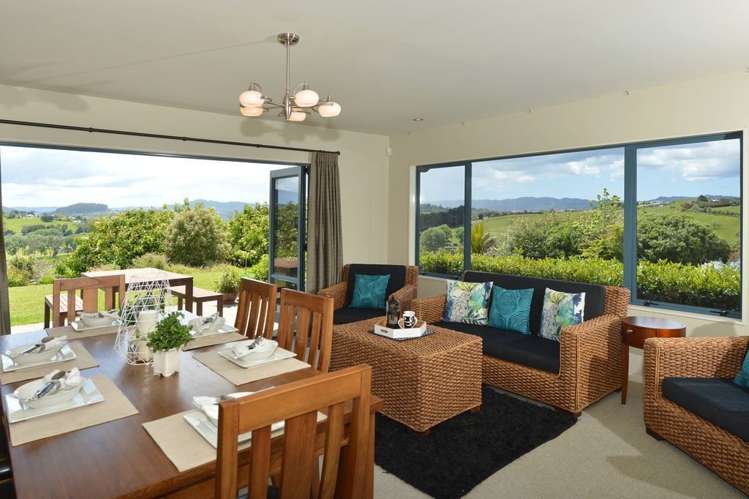 398 State Highway 1 Otaika_8