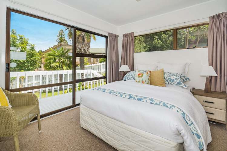 2/5 Manaia Place Mairangi Bay_7