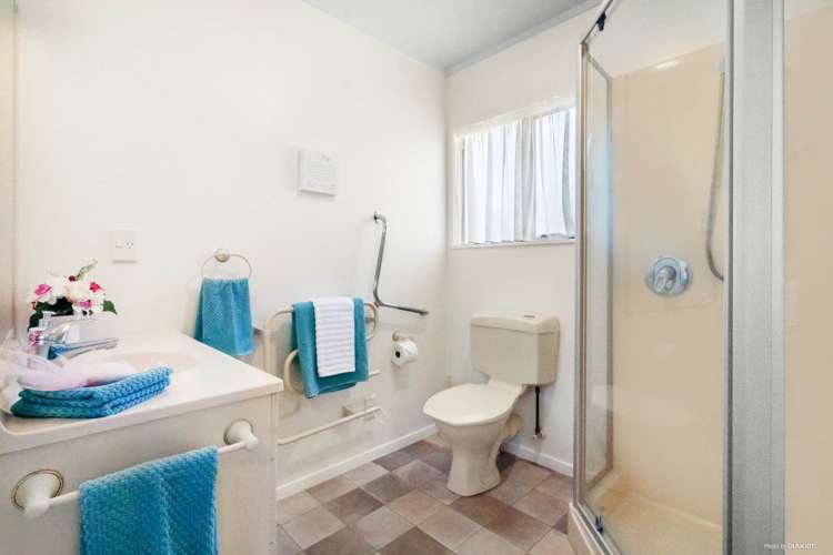 8 Elsted Place Goodwood Heights_11