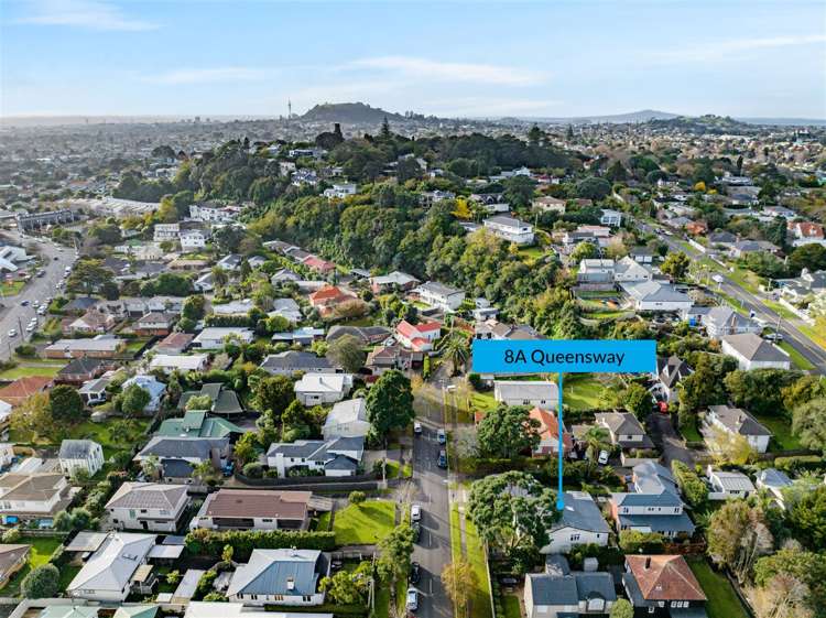 8a Queensway Three Kings_17