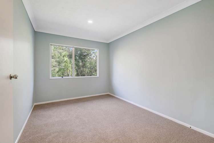 89 Brian Crescent Stanmore Bay_15