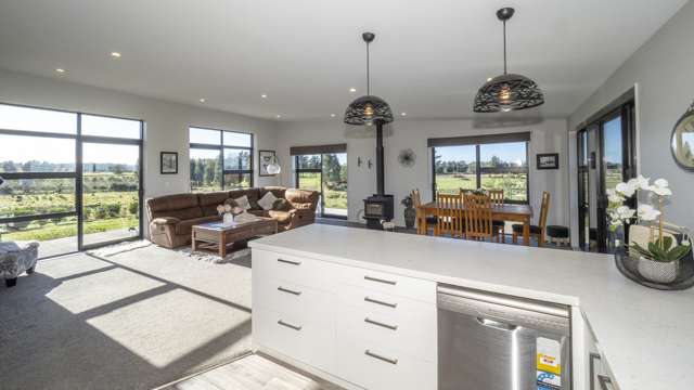 695f Chester Road Carterton_3