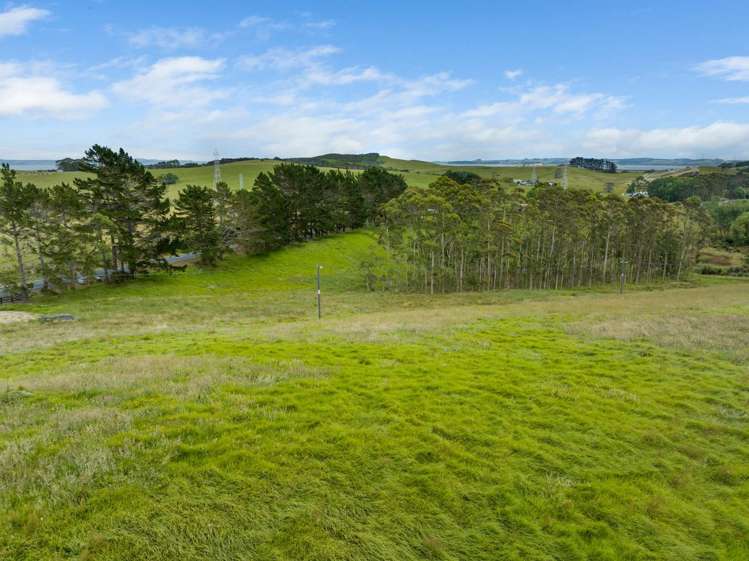 3060 Kaipara Coast HWY Glorit_9