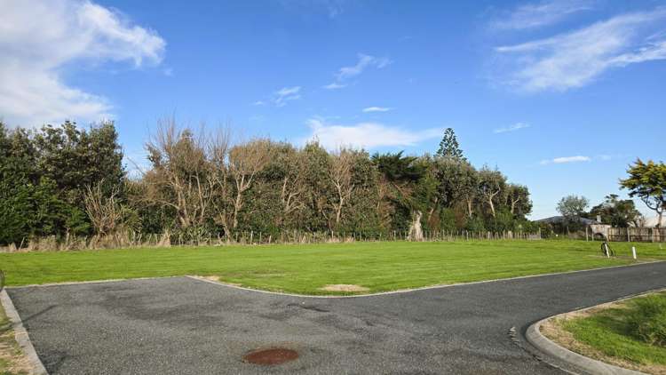 8 Gillies Lane Opunake_7