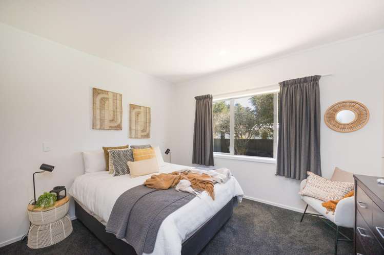 8 Cousins Avenue West Foxton Beach_10