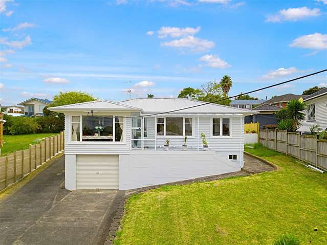 Great 4 bedrooms in Te Atatu