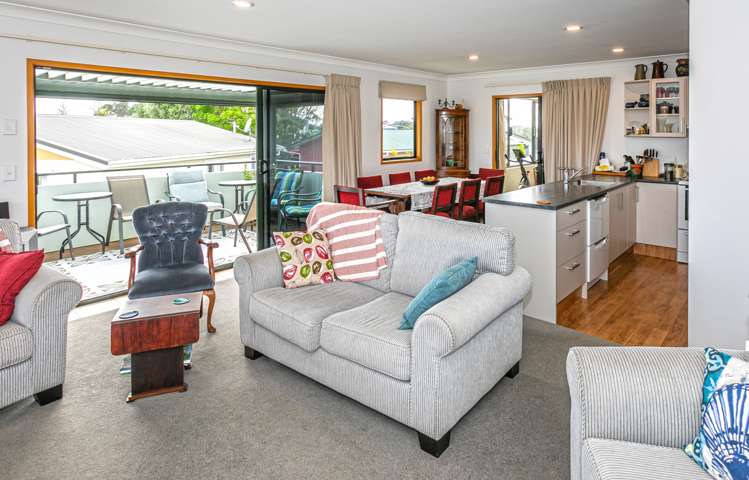 200 Sylvia Road Whangamata_11