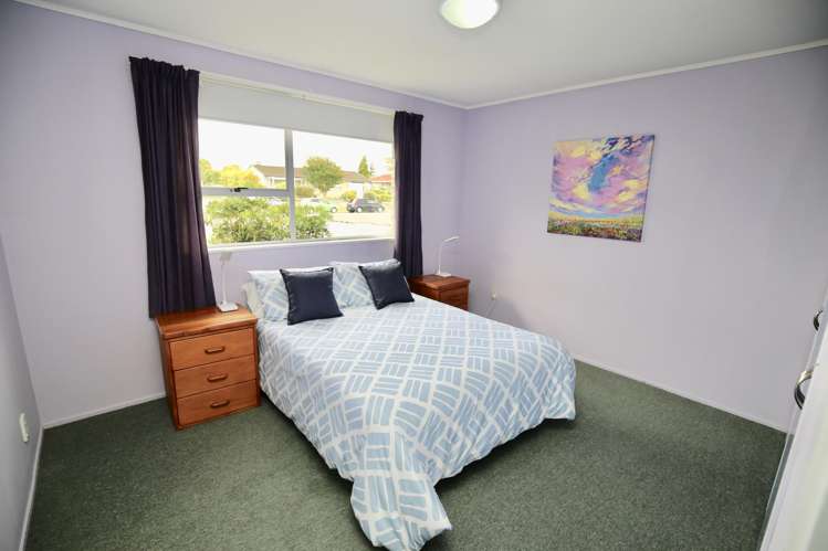 15a Sandalwood Drive Dinsdale_6