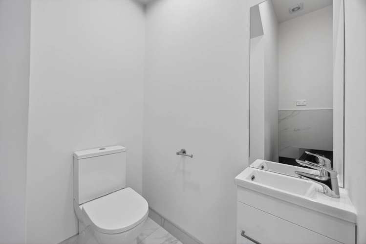 5/60 Hamlin Road Mt Wellington_15